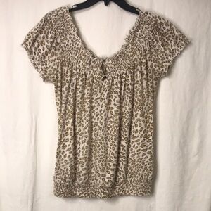 Lucky Brand Women’s Tunic Size L Animal Print Elastic Neckline and Short Sleeves